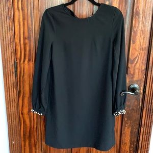 NWT H&M dress with pearl accent sleeves